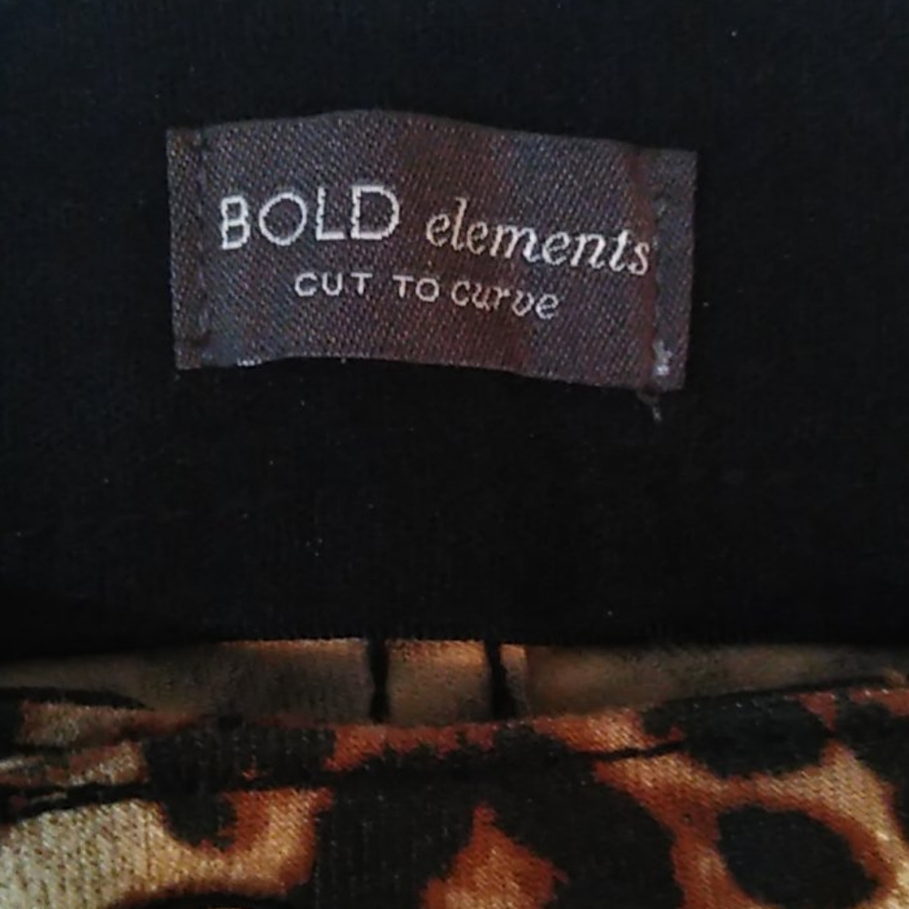 Bold Elements Cut To Curve Leopard Print Jeans - image 4